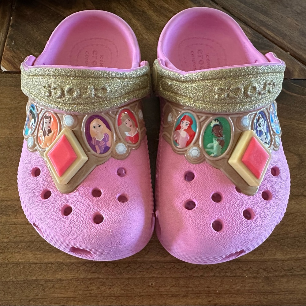 Pink Disney Princess Crocs Girls Toddler Size 8
